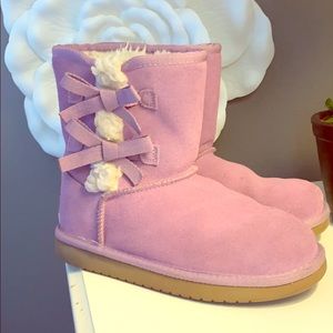 Girls KOOLABURRA boots by UGG